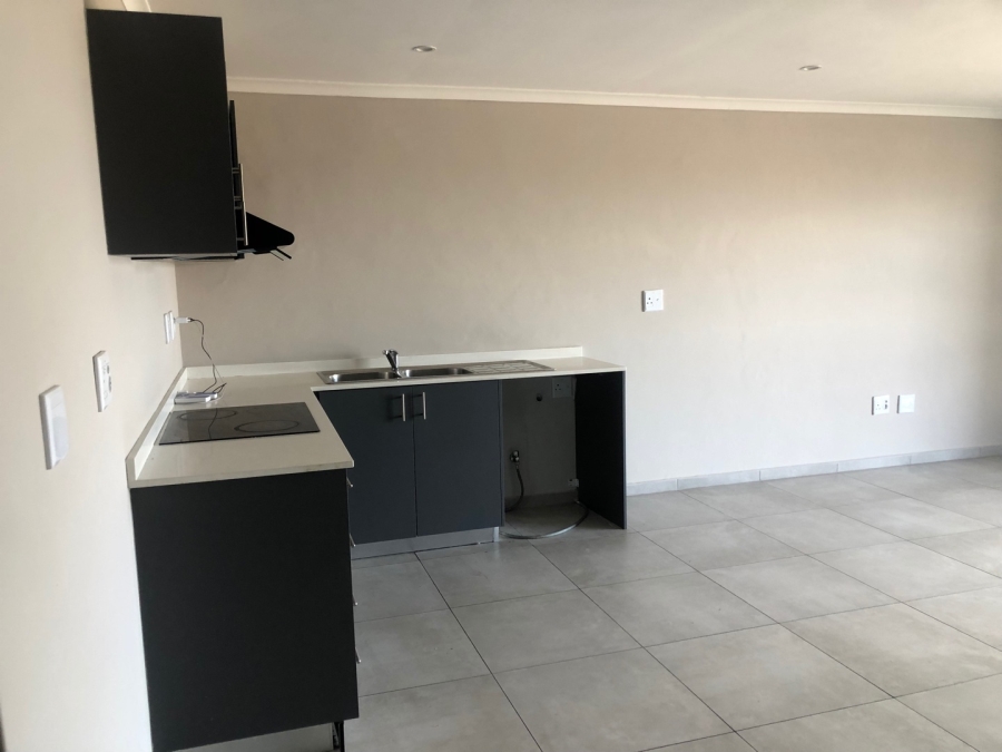 3 Bedroom Property for Sale in Parklands East Western Cape